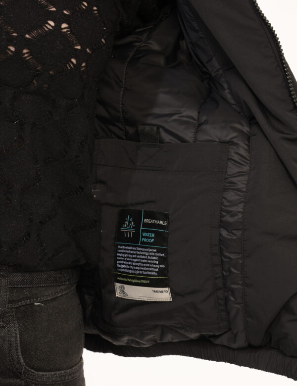 Giacca Refrigiwear Nero Taglia S - L’articolo appartiene al campionario esclusivo di stagione: pezzo unico.Cod. art. W77600