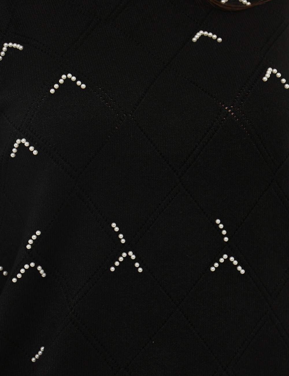 WT7014K50201-sa_BLACK_AI25_5 Maglione Fracomina Nero - Maglione con girocollo classico in total nero, trama lavorata e perline che donano luce al capo. L