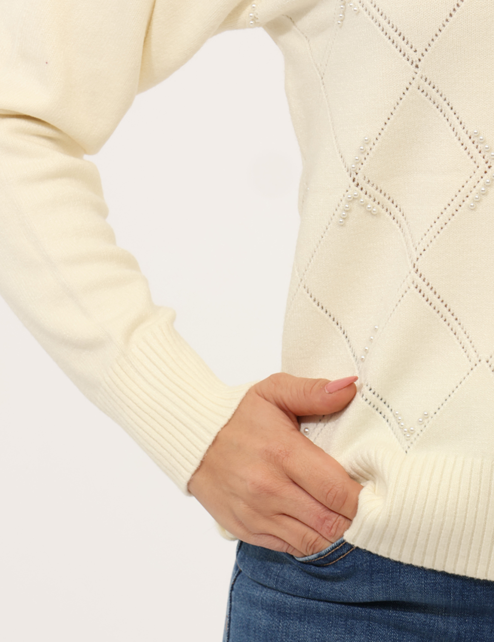 WT7014K50201-sa_CREAM_AI25_4 Maglione Fracomina Panna - Maglione con girocollo classico in total bianco crema, trama lavorata e perline che donano luce a