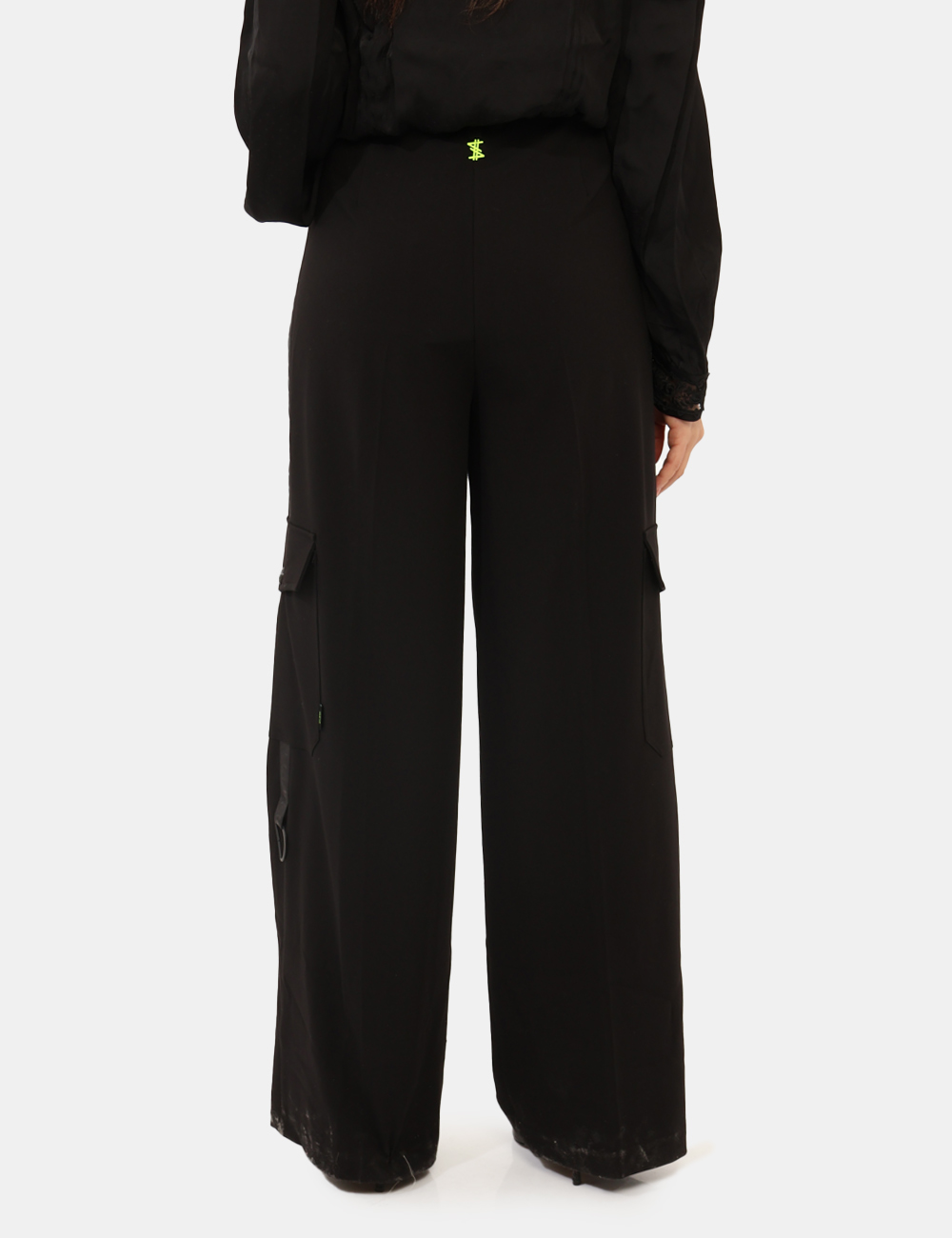 232AQ2092-SA_NERO_AI25_2 232AQ2092-SA_NERO_AI25