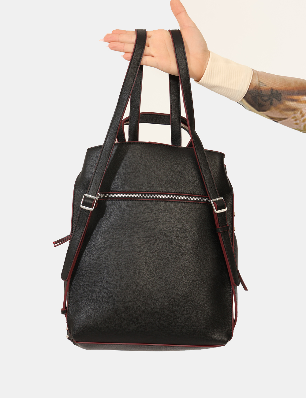 25WAKP17-OA_NERO_AI25_3 25WAKP17-OA_NERO_AI25