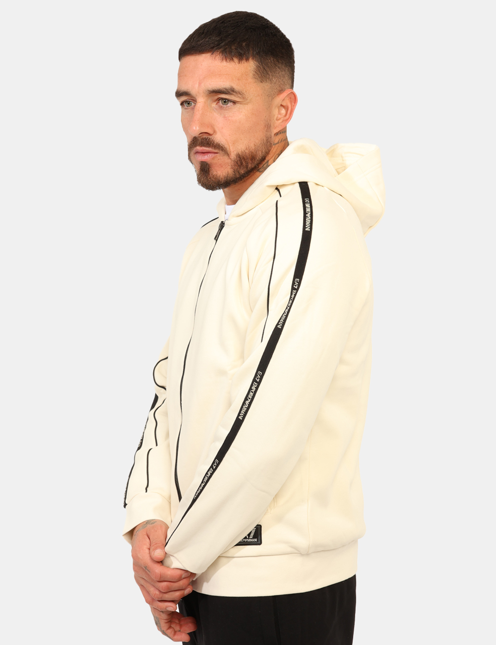 7M000973-AF10377-OA_VANILLA-ICE_AI25_4 7M000973-AF10377-OA_VANILLA-ICE_AI25