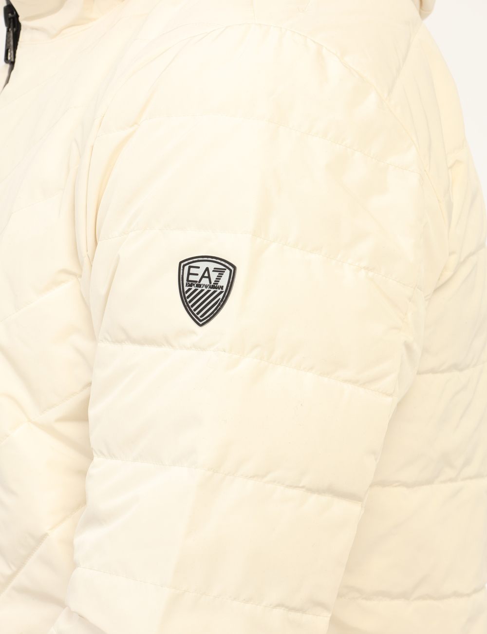 8NPB14-PNE1Z-OA_VANILLA-ICE_AI25_5 8NPB14-PNE1Z-OA_VANILLA-ICE_AI25