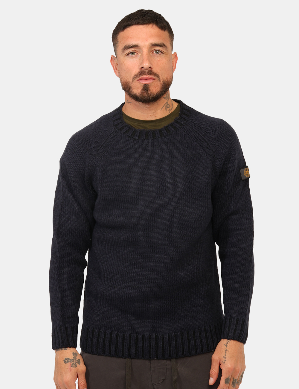 ARI5ML033548U-SA_NAVY-BLACK_AI25_5 ARI5ML033548U-SA_NAVY-BLACK_AI25