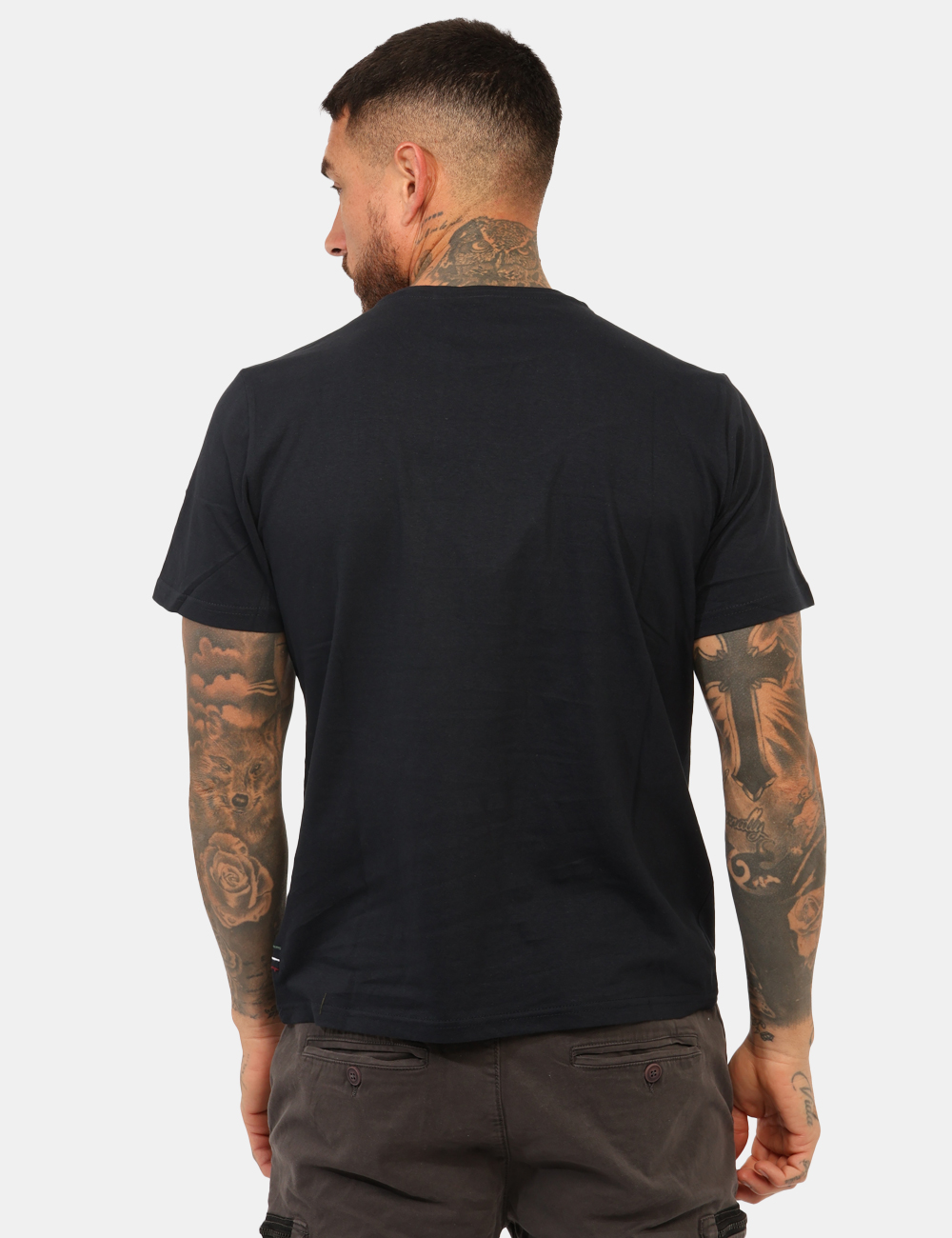 ARI5TS011348U-SA_NAVY_AI25_2 T-shirt Aeronautica Italiana Blu - T-shirt classica su base blu con stampa logo brand in tinta coordinata. La vestibilità è