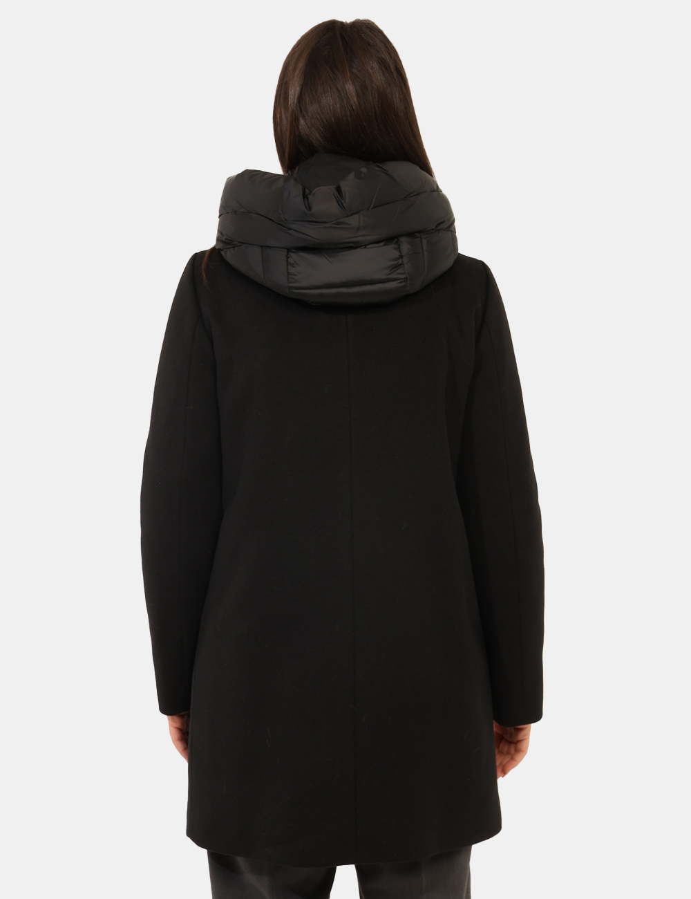 BACIO-2525496042-SA_NERO_AI25_2 Cappotto Emme Marella Nero - Cappotto lungo in misto lana, total nero con tasche a taglio e chiusura a bottone. La vestibili