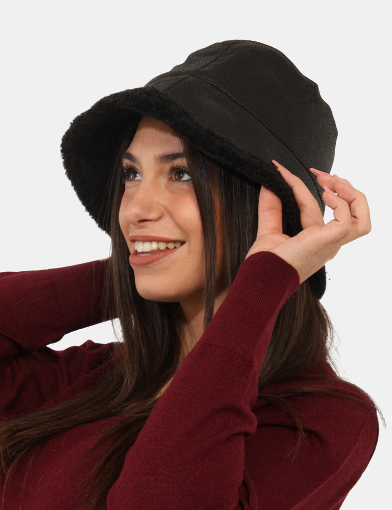 Cappello Concept83 Nero - Cod. art. CP4289SP OAVi ricordiamo che tutti i nostri articoli sono originali.