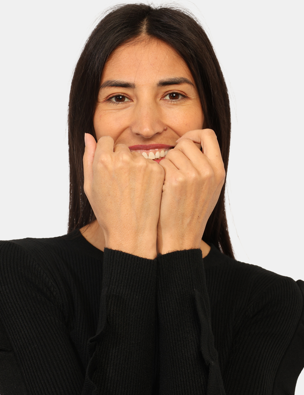 D018-OA_NERO_AI25_5 Maglione Materica Nero - Maglione costina con girocollo classico, in total nero e frill in tinta applicato sulle maniche. La