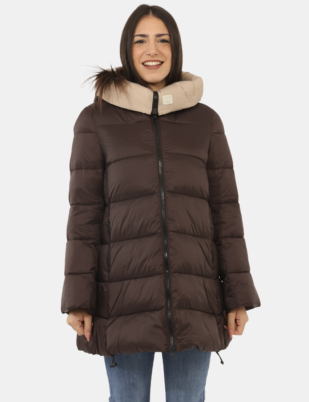 G224104W-OA_BKCOF_AI25G224104W-OA_BKCOF_AI25_7 Piumino Canadian Marrone - Piumino lungo fino a metà gamba, in total marrone scuro con cappuccio non removibile ed interno b