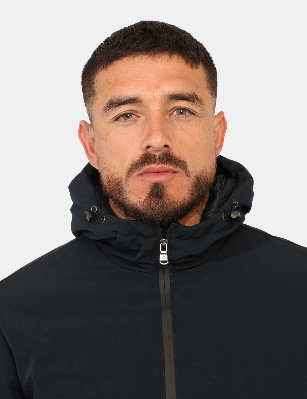 G224390-OA_DKNAV_AI25_4 Giacca Canadian Blu - Giacca con cappuccio non removibile, in total blu navy, con tasche a taglio trasversale ed interno in