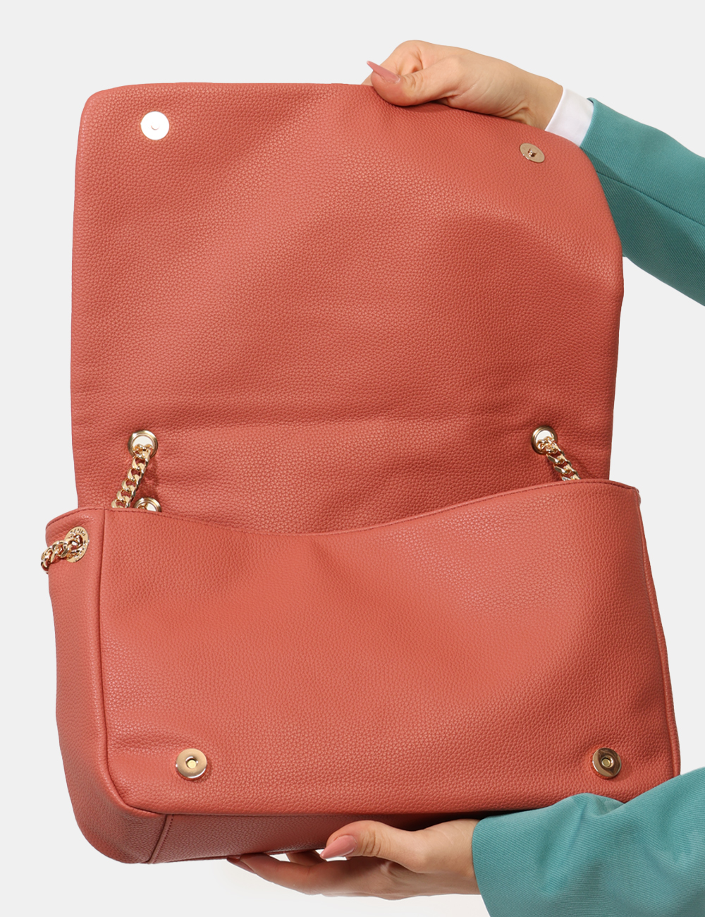 V5AI-12430-ME-CA_ROSA_AI25_3 Borsa Gaudi Rosa - L’articolo appartiene al campionario esclusivo di stagione: pezzo unico.Cod. art. V5AI 12430 ME CAVi rico