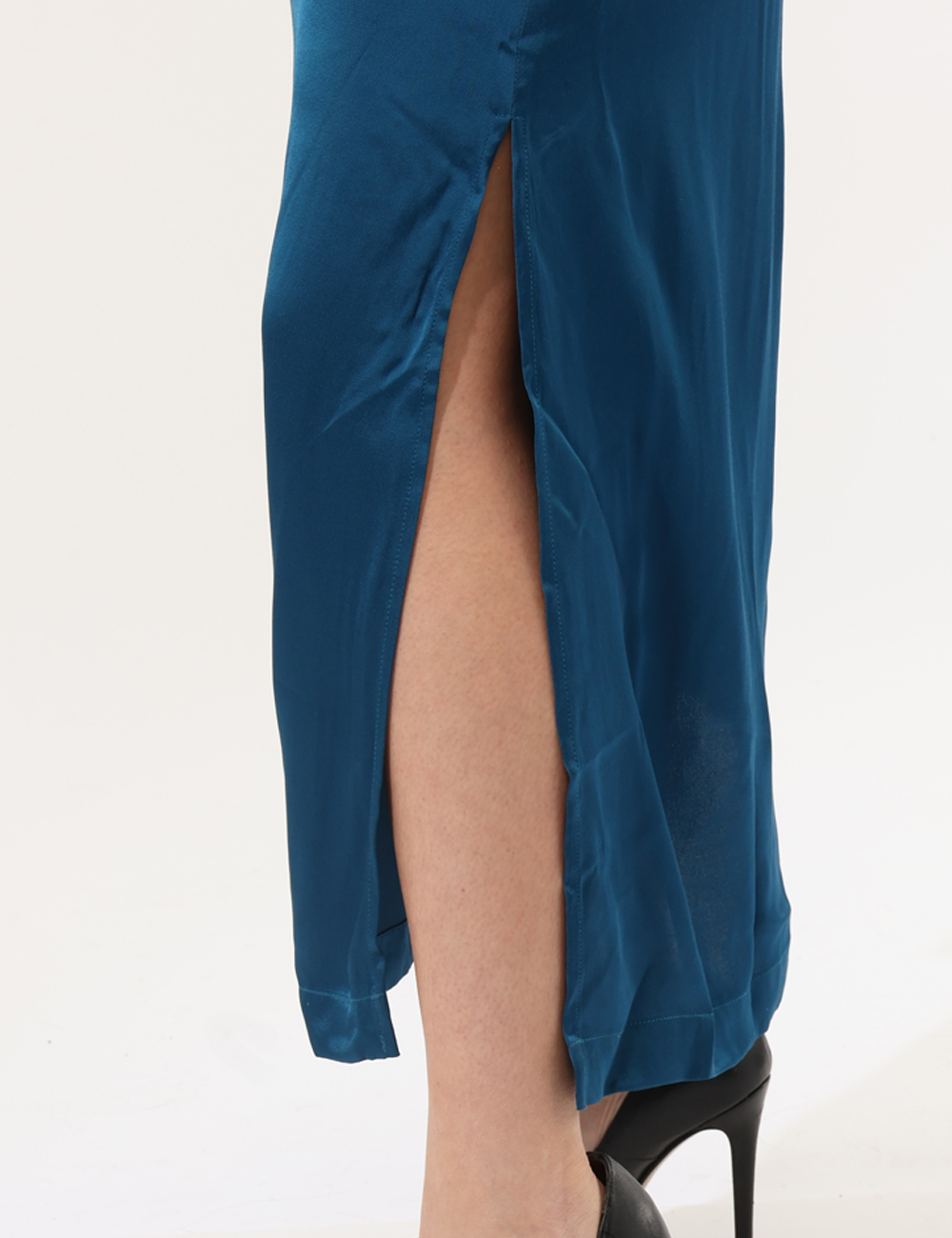 DA4894-SA_CERULEO_AI25_5 DA4894-SA_CERULEO_AI25