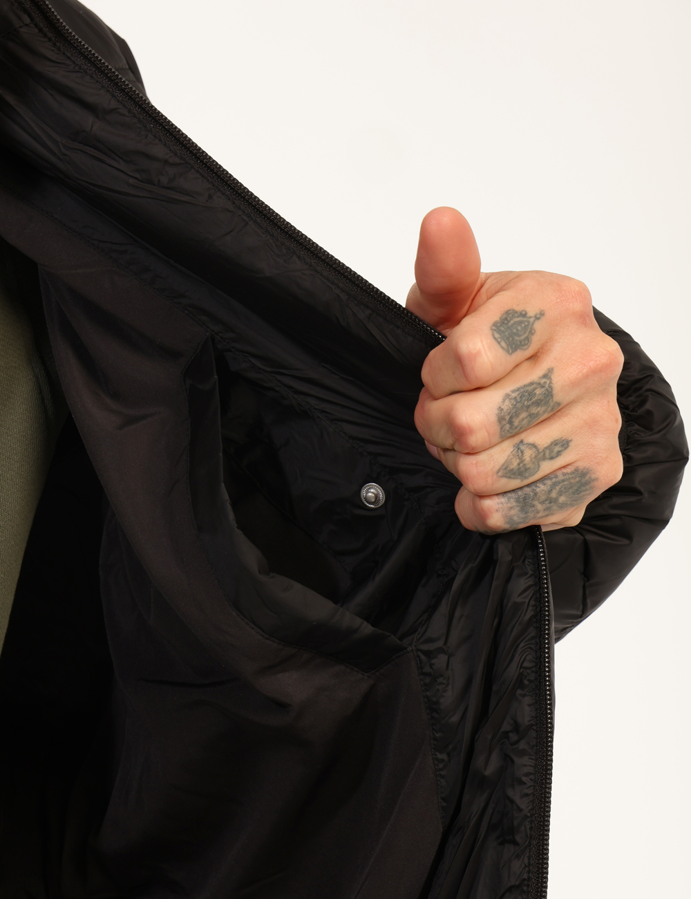 DM0DM22044-OA_BDS_AI25_3