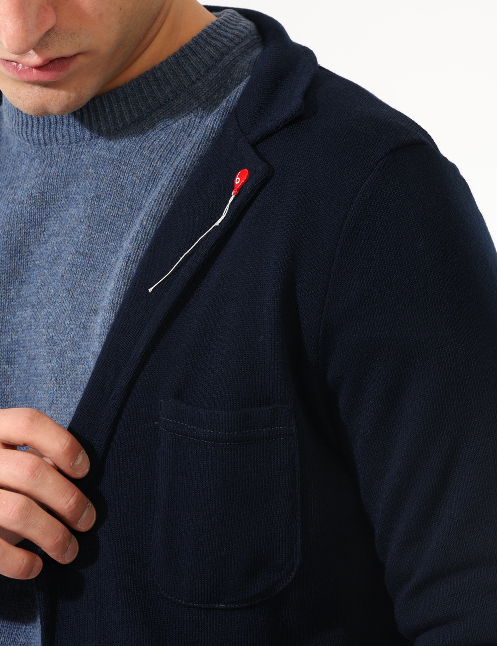 GI24109BA24-T100AC-SA_SCURO-SCURO_AI25_5 Giacca Bernese Blu - Giacca casual in maglina, total blu navy con tasche a toppa più taschino. La vestibilità è morbida e pr