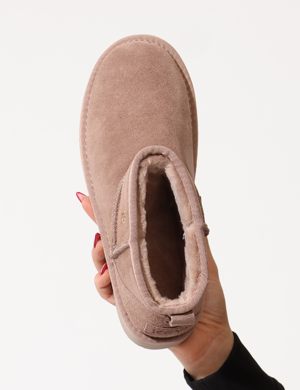 K-11402-OA_TAUPE_AI25_3 Stivaletti Keys Beige - Stivaletti in tessuto scamosciato total beige, con interno caldo in fake fur coordinato. La calzata