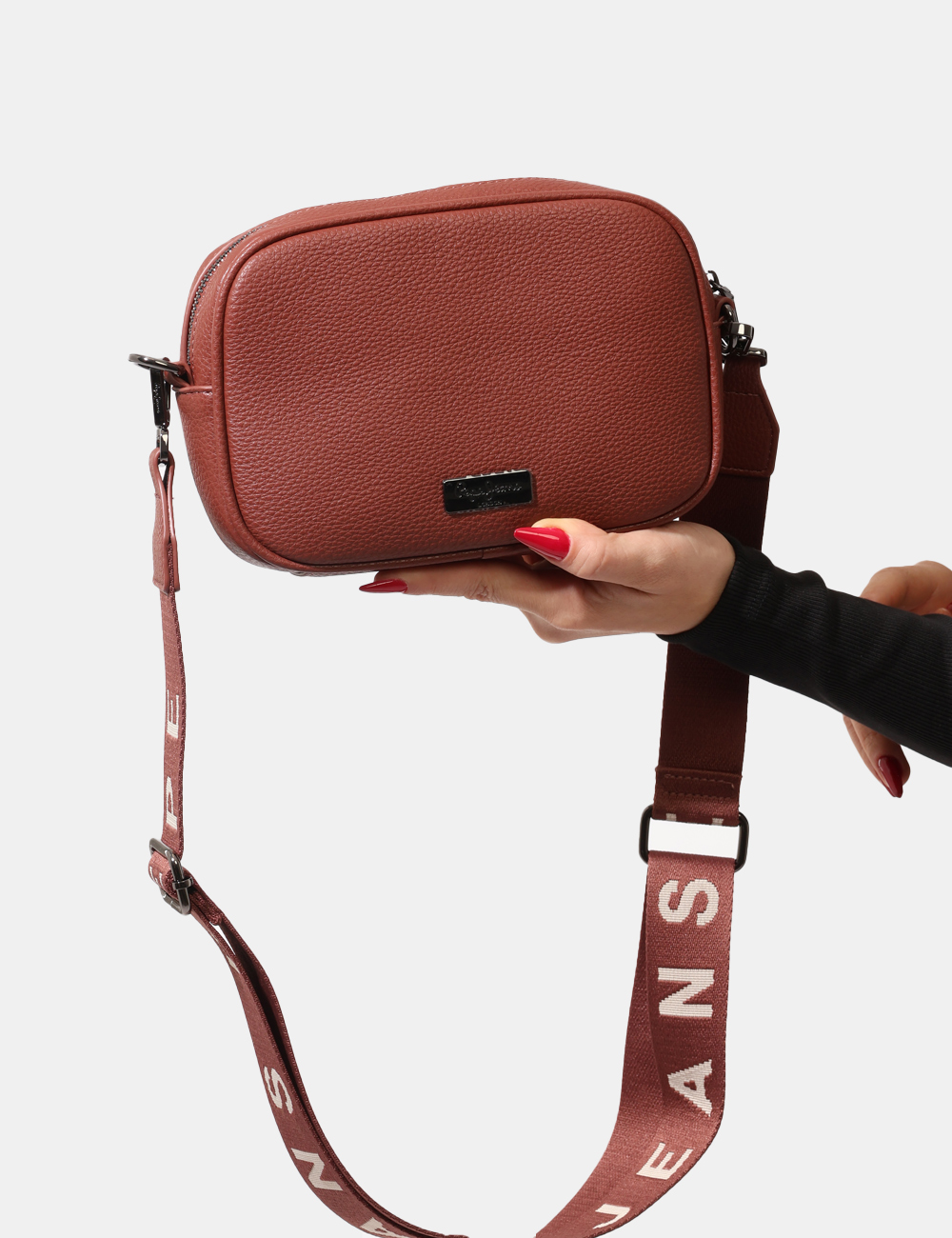 PL0300039-OA_CHOCOLATE-BROWN-899_AI25_3