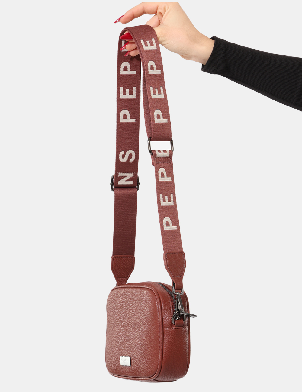 PL0300039-OA_CHOCOLATE-BROWN-899_AI25_5