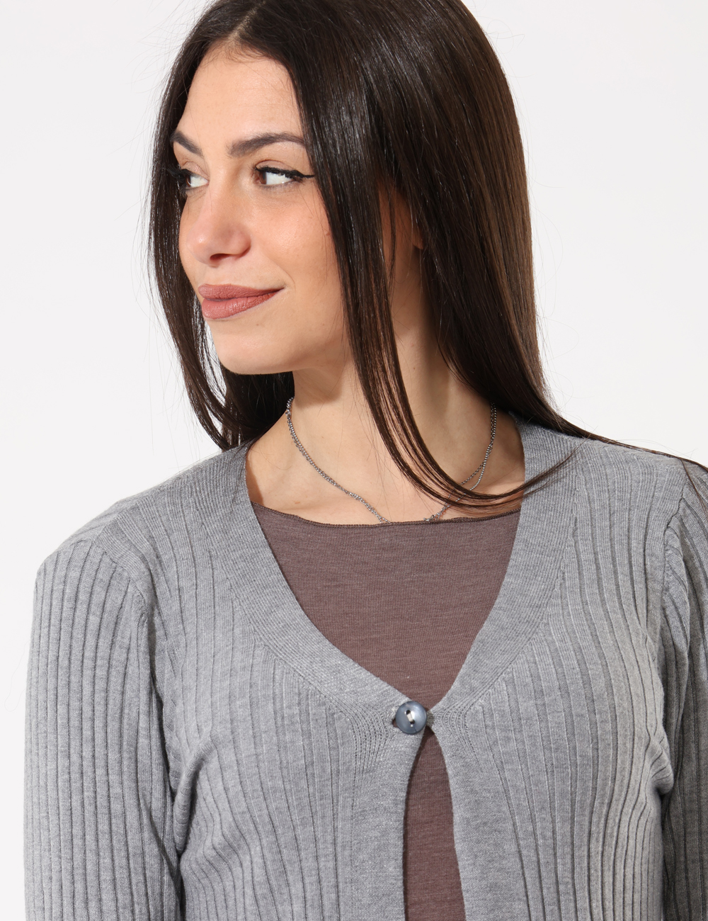 S65YBEAP23231-SA_GRIGIO_AI25_4 Cardigan Sandro Ferrone Grigio - Cardigan , con un solo bottone Leggermente svasato sul fondo e sulle maniche.Cod. art. S65Y