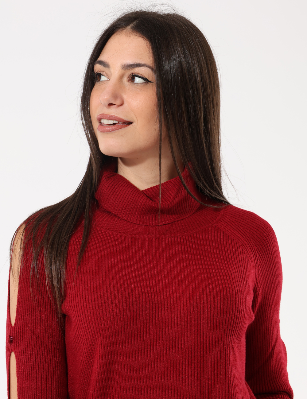 S65YBEAP23703-SA_INDIA_AI25_4 Maglione Sandro Ferrone Rosso - Maglione collo alto a costine, con apertura sulle maniche.Cod. art. S65YBEAP23703 SAVi ricor