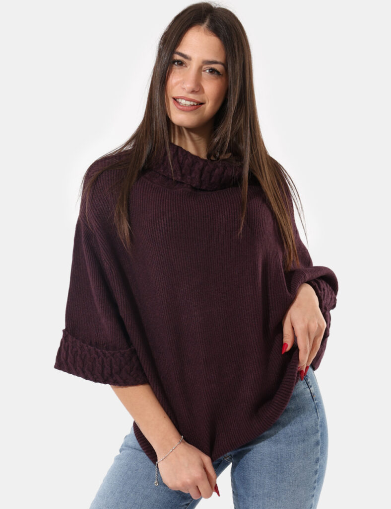 Maglione Sandro Ferrone Viola - Maglia a collo alto , morbido con manica a 3/4.Cod. art. S65YBEX22343 SAVi ricordiamo che tu