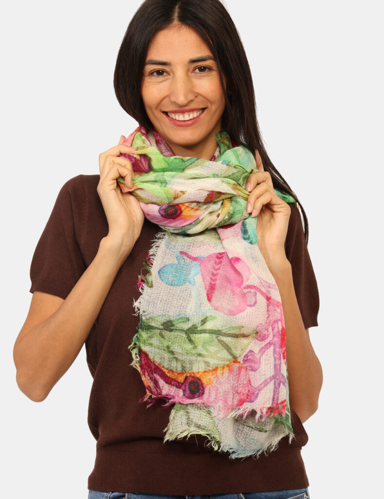 Sciarpa Concept83 Fantasia - Sciarpa in total lana, su fantasia floreale tendente al rosa e verde. Indossatura pratica e man