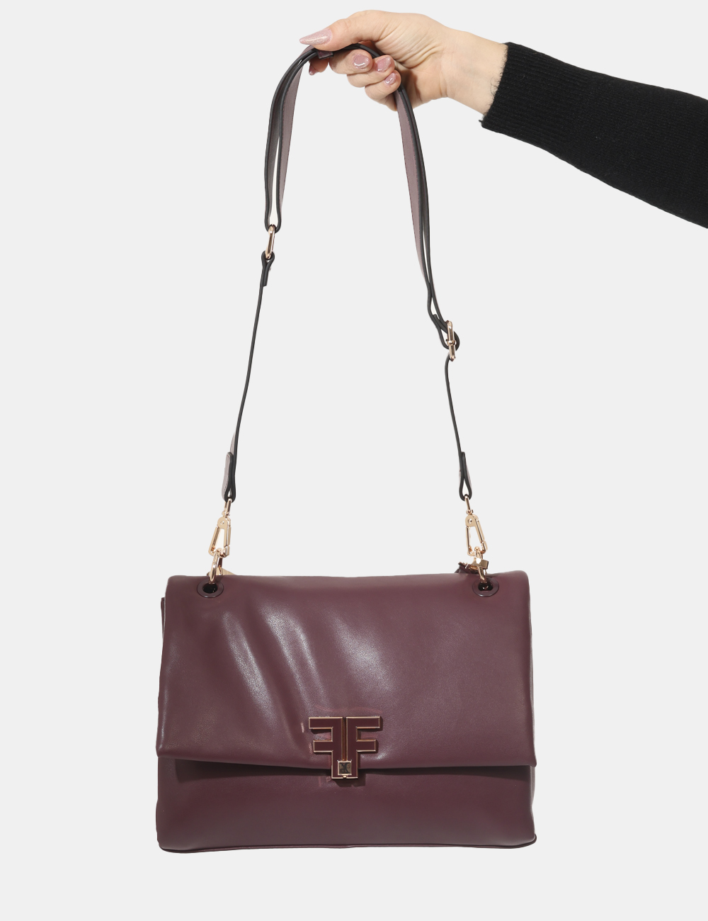 FA24WB3001P44101-SA_BORDEAUX_AI25_6 Borsa Fracomina Bordeaux - Borsa a tracolla con fibia dorata.Cod. art. FA24WB3001P44101 SAVi ricordiamo che tutti i nostri a