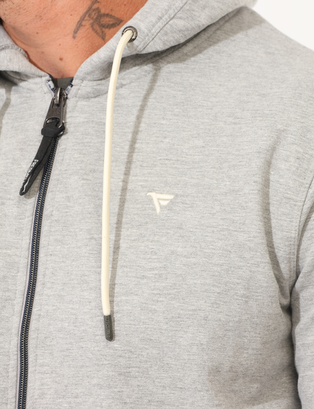 FM25W02FZ-OA_GRAY-MELANGE_AI25_4