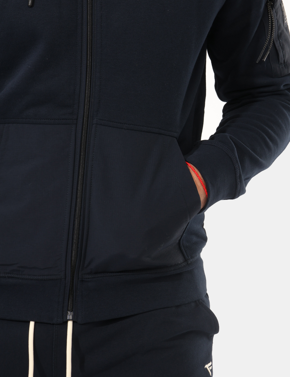 FM25W11FZ-OA_BLUE_AI25_5 FM25W11FZ-OA_BLUE_AI25