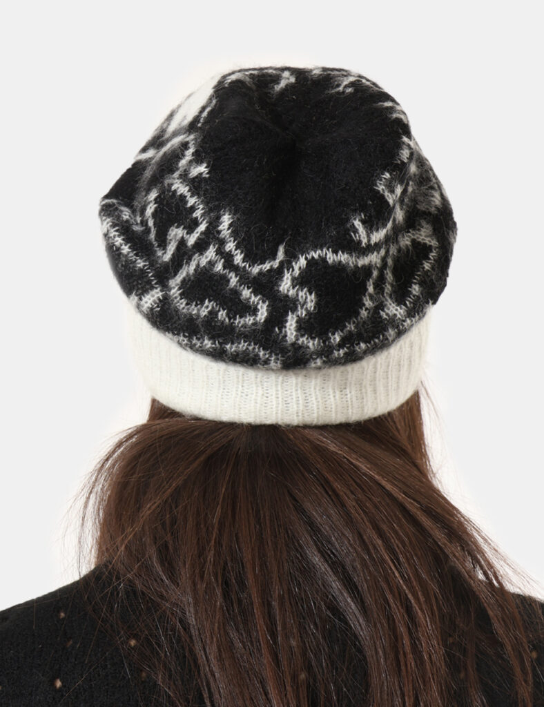 Cappellino Fracomina Nero - 0Cod. art. FR17FM234 SAVi ricordiamo che tutti i nostri articoli sono originali.