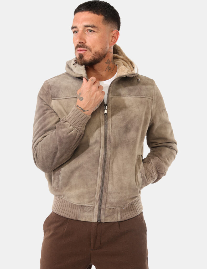 Giacca Yes Zee Marrone - Cod. art. J815 JF00 OAVi ricordiamo che tutti i nostri articoli sono originali.