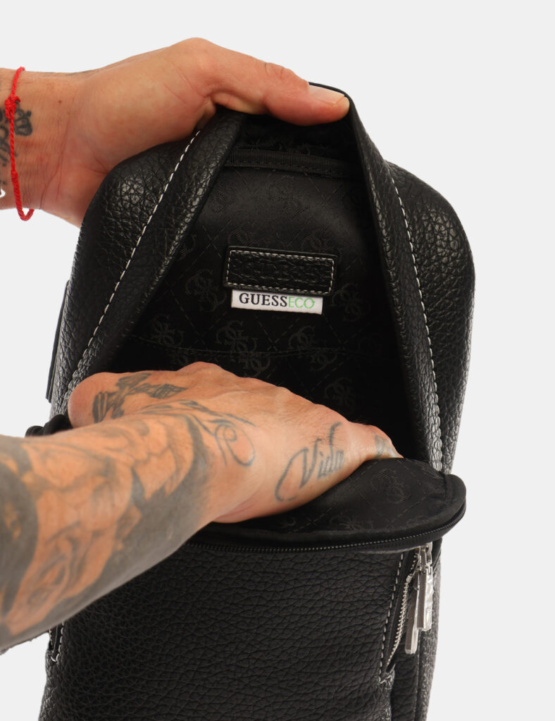 Borsa a tracolla Guess Nero - Borsa a tracolla GUESS Nero da uomo La Borsa a tracolla GUESS Nero è l’accessorio ideale per l
