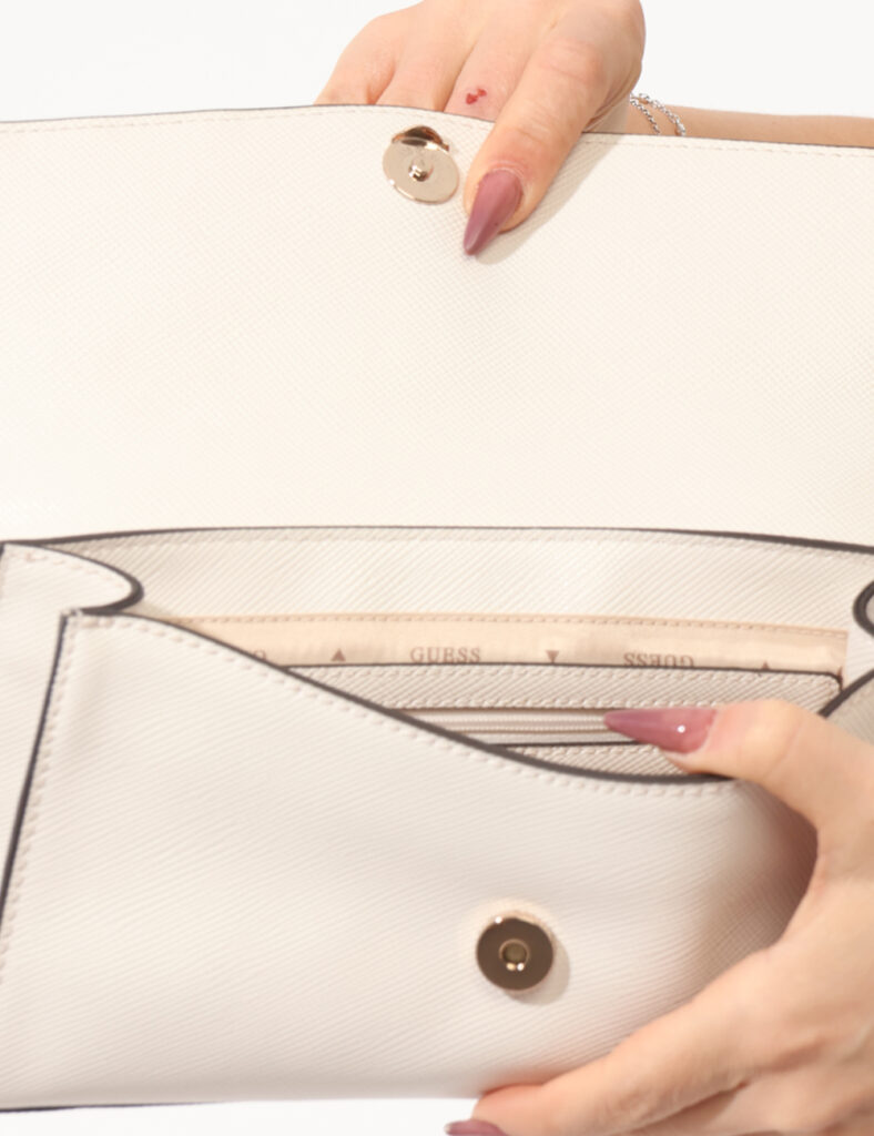 Borsa donna scontata - Pochette Guess Bianco