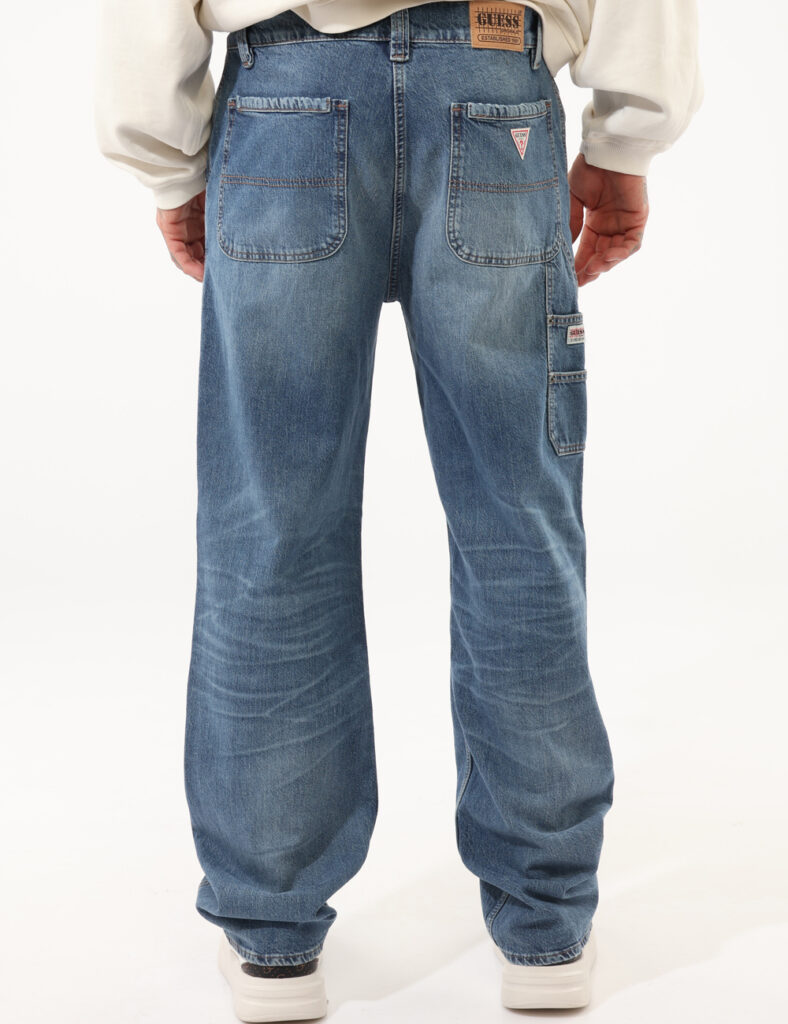Jeans Guess Jeans taglia L - Jeans GUESS da uomo I Jeans GUESS da uomo sono il capo ideale per chi cerca uno stile deciso, c