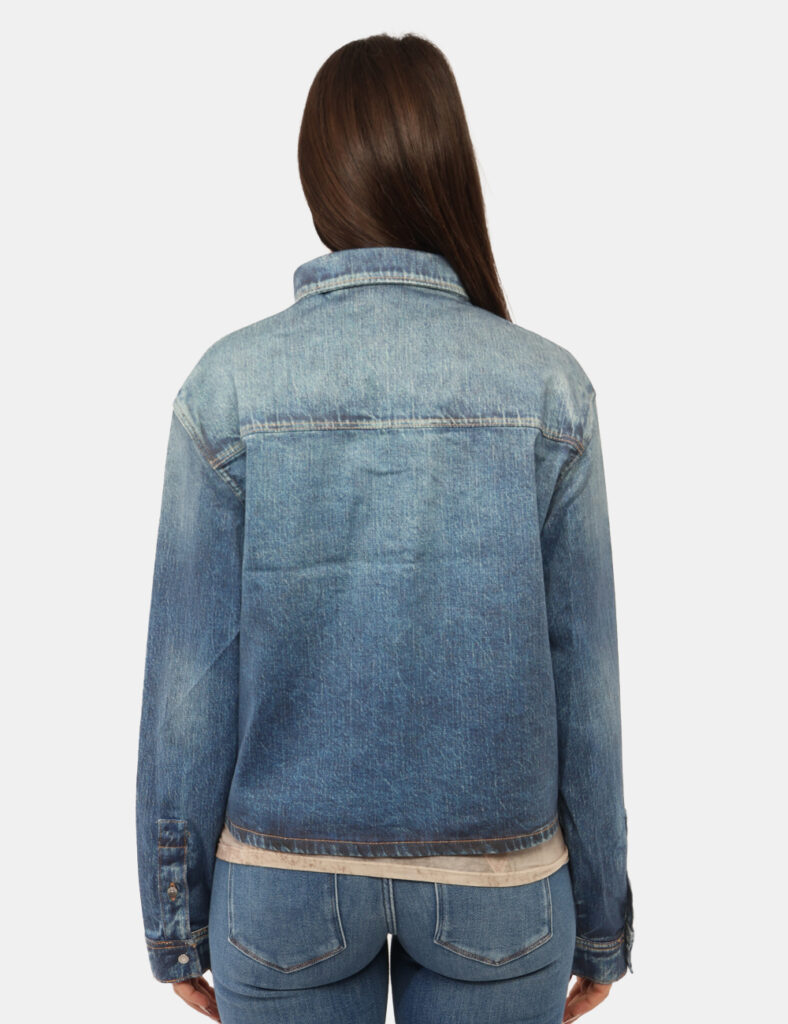 Camicia Guess Blu - Camicia GUESS Blu da donna La Camicia GUESS Blu è il capo ideale per chi ama uno stile casual ma curato