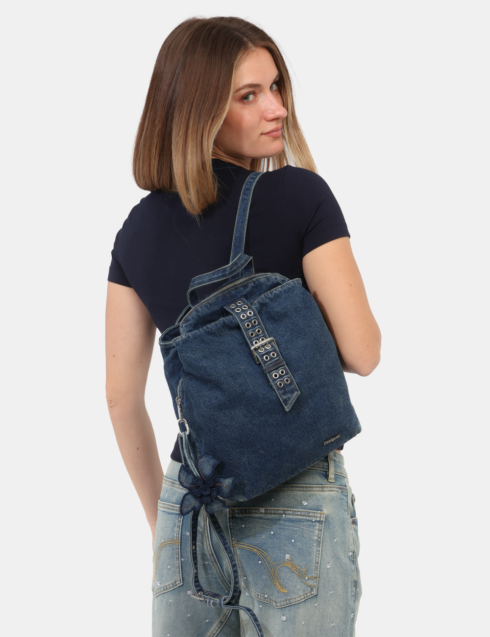 26SAKD03-OB_BLU_PE26_1 Zaino Desigual Blu - Zaino DESIGUAL Blu da donna Scopri lo stile unico e contemporaneo dello Zaino DESIGUAL Blu, l’accessori