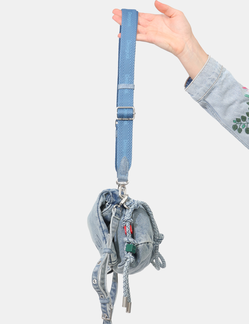 26SAXD28-OB_BLU_PE26_5 Borsa Desigual Azzurra - Borsa DESIGUAL Azzurra da donna Fresca, pratica e dal design contemporaneo, la Borsa DESIGUAL Azzur