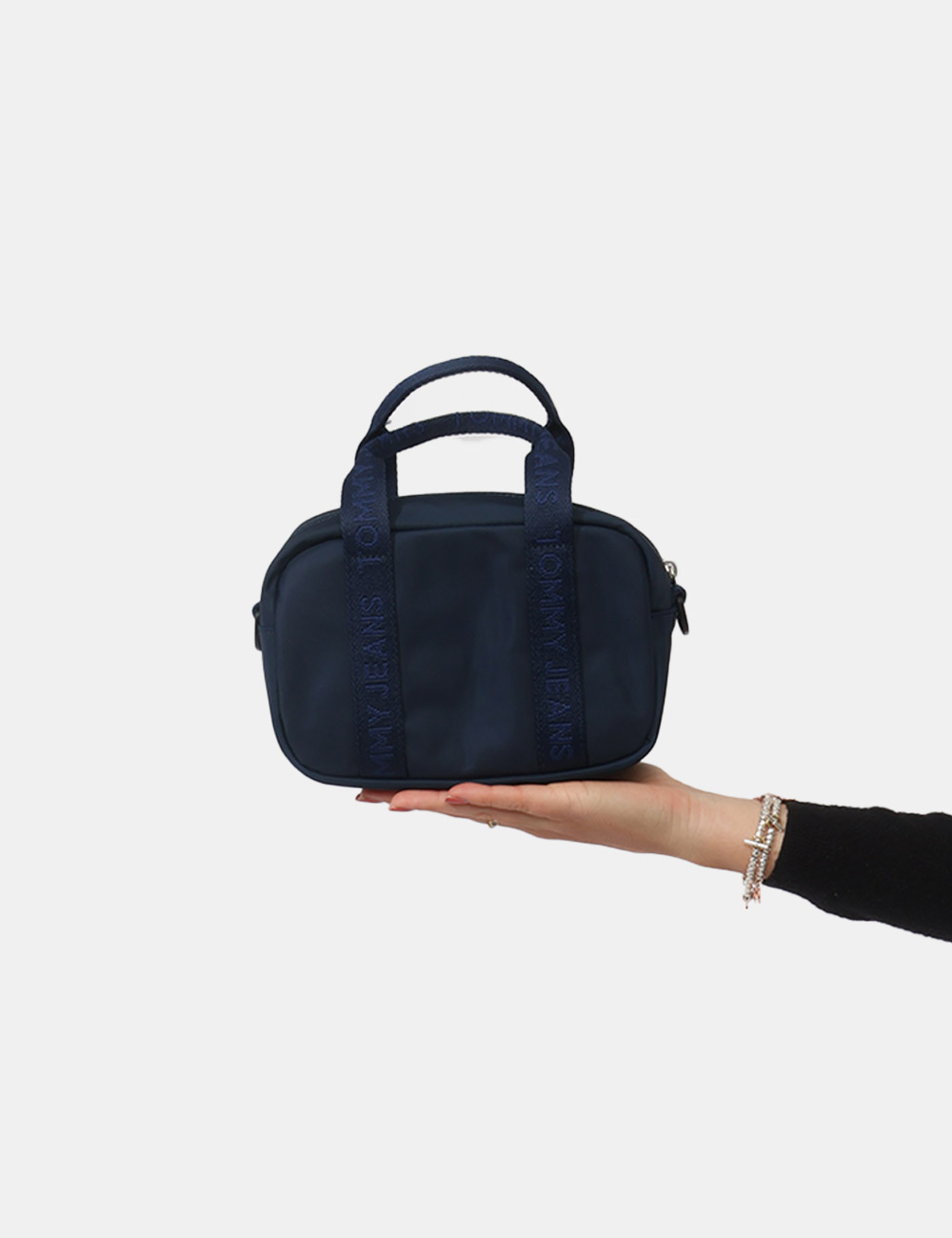 AW0AW17889-OB_DARK-NIGHT-NAVY_PE26_2 AW0AW17889-OB_DARK-NIGHT-NAVY_PE26