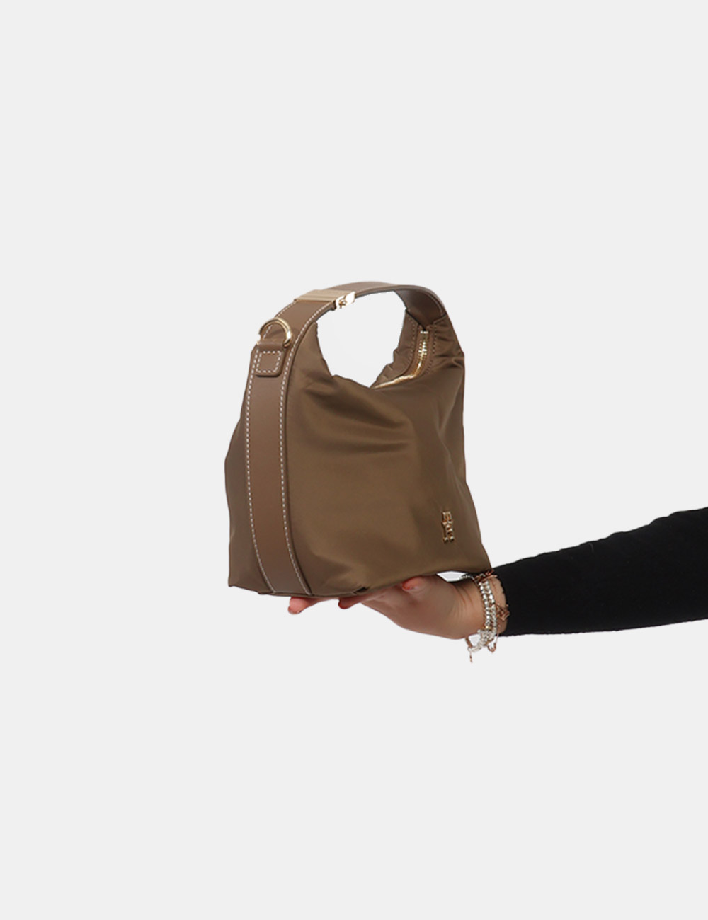 AW0AW18164-OB_NORDIC-TAUPE_PE26_3 Borsa Tommy Hilfiger Marrone - Borsa TOMMY HILFIGER Marrone da donnaLa Borsa TOMMY HILFIGER Marrone è l’accessorio perfetto