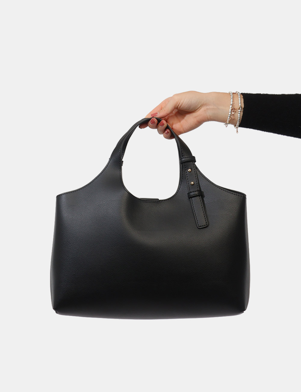 AW0AW18282-OB_BLACK_PE26_2 Borsa Tommy Hilfiger Nero - Borsa TOMMY HILFIGER Nera da donnaLa Borsa TOMMY HILFIGER Nera è l’accessorio ideale per chi cer