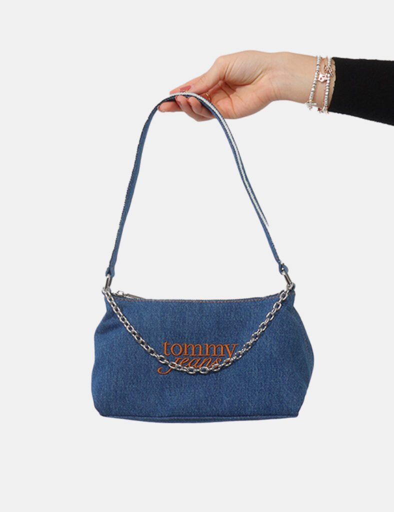 Borsa Tommy Hilfiger Blu - Borsa TOMMY HILFIGER Blu da donnaLa Borsa TOMMY HILFIGER Blu è l’accessorio perfetto per chi ama