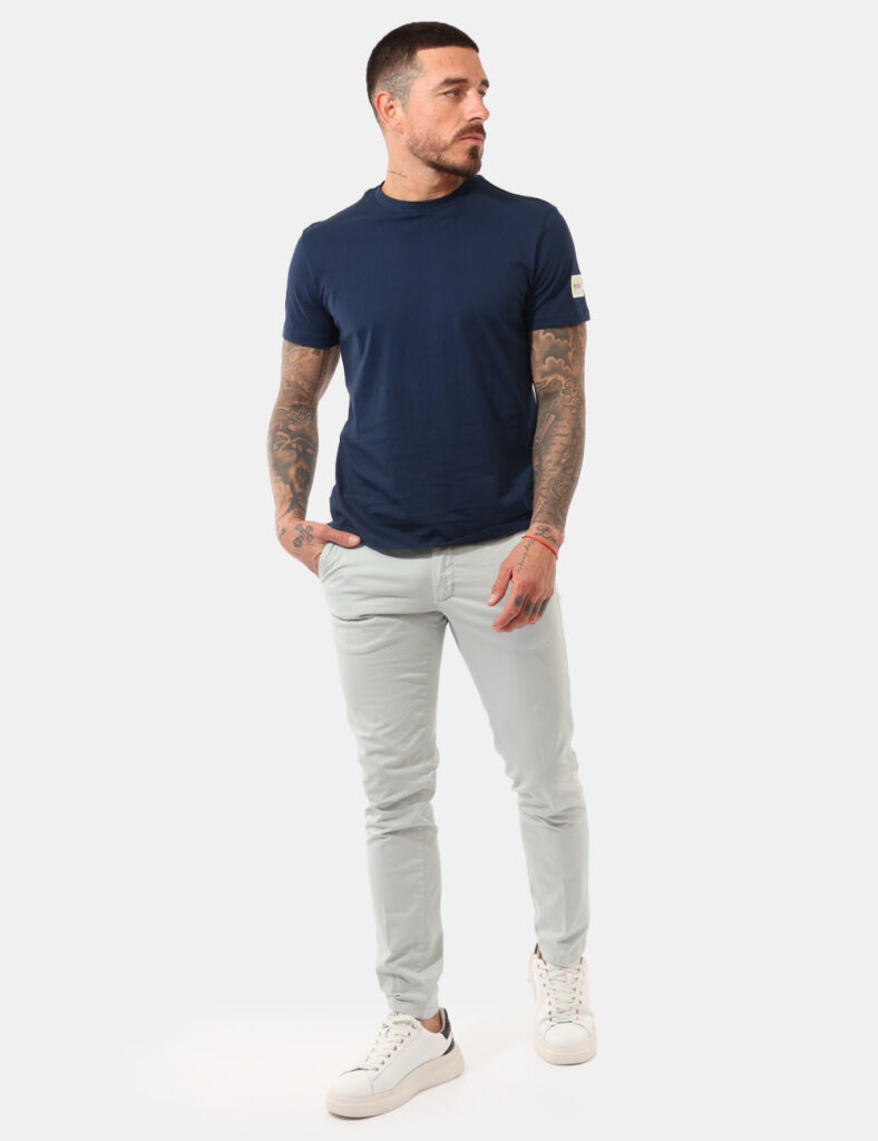 Pantaloni Concept83 Grigio - Pantaloni CONCEPT83 Grigi da uomo I Pantaloni CONCEPT83 Grigi sono il capo ideale per chi desid