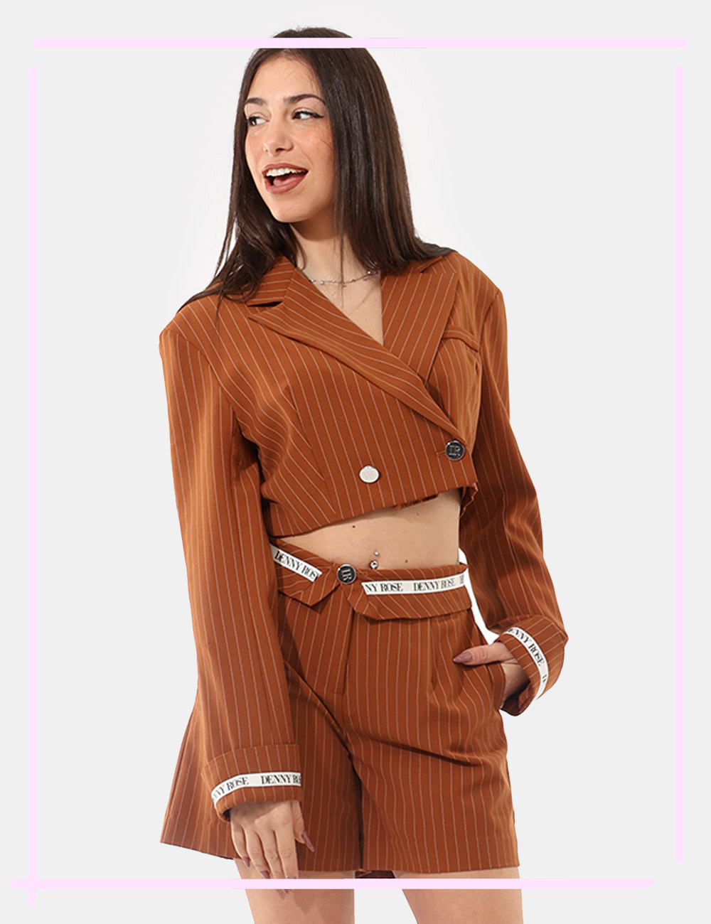 C611DD-74002-MA-CB_MARRONE_PE26_1 Shorts Denny Rose Marrone tg.42 - Shorts DENNY ROSE Marroni da donna Gli Shorts DENNY ROSE Marroni sono la scelta perfetta s