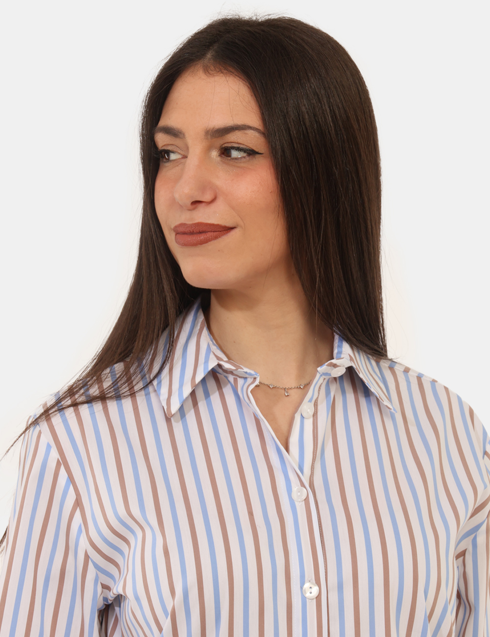 CAD01SP26-TCP216-SPLEND-1-OB_AZZURRO-CACAO_PE26_4 Camicia Materica Bianca - Camicia MATERICA Bianca Essenziale ma ricca di personalità, la Camicia MATERICA Bianca è il capo p