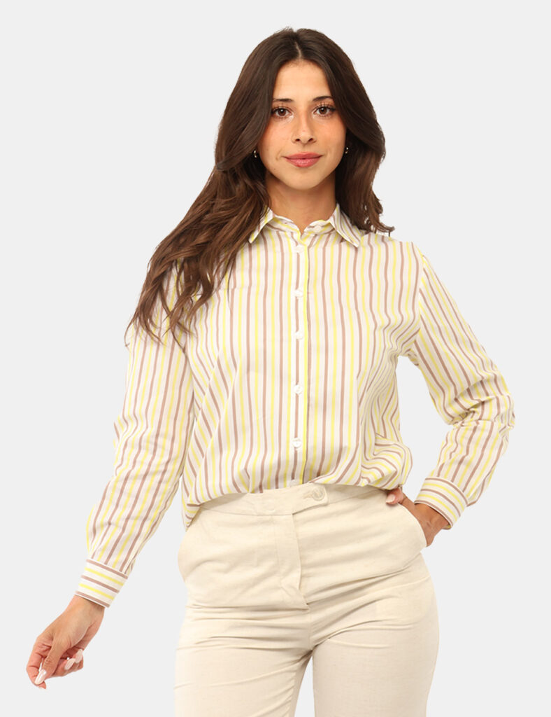 Camicia Materica Bianca - Camicia MATERICA Bianca La Camicia MATERICA Bianca è il capo ideale per illuminare il tuo guardaro