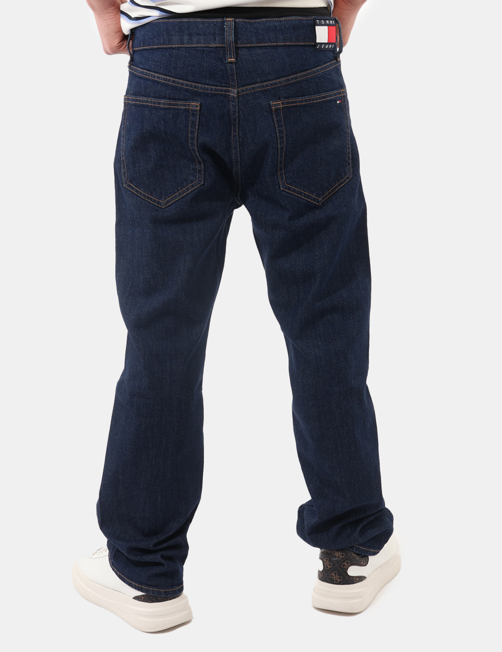 DM0DM22440-OB_1BK_PE26_2 Jeans Tommy Hilfiger Blu - Jeans TOMMY HILFIGER Blu I Jeans TOMMY HILFIGER Blu sono un’icona intramontabile del guardaroba m