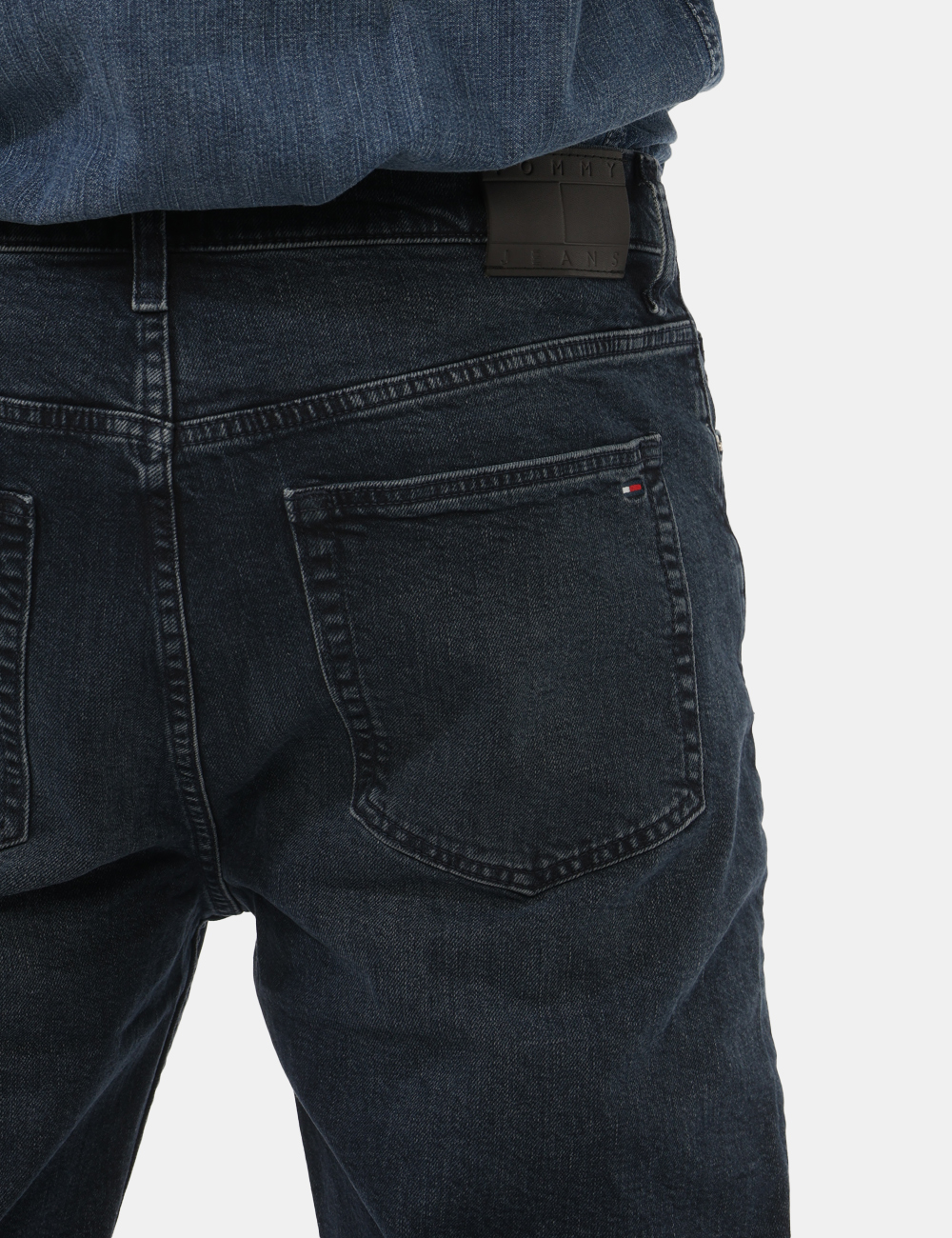 DM0DM23308-OB_1BK_PE26_4 Jeans Tommy Hilfiger Blu - Jeans TOMMY HILFIGER Blu I Jeans TOMMY HILFIGER Blu sono un capo essenziale del guardaroba maschi