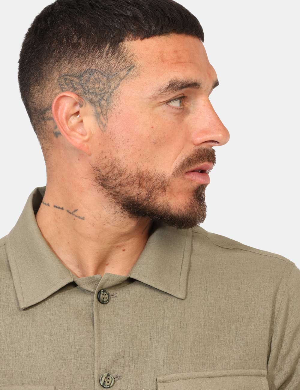 GI731FSP26-TLIV06-MAPPAM-OB_VERDE_PE26_4 Camicia Prj22. Verde militare - Camicia PRJ22 Verde militare da uomo La Camicia PRJ22 Verde militare da uomo è il capo ideal