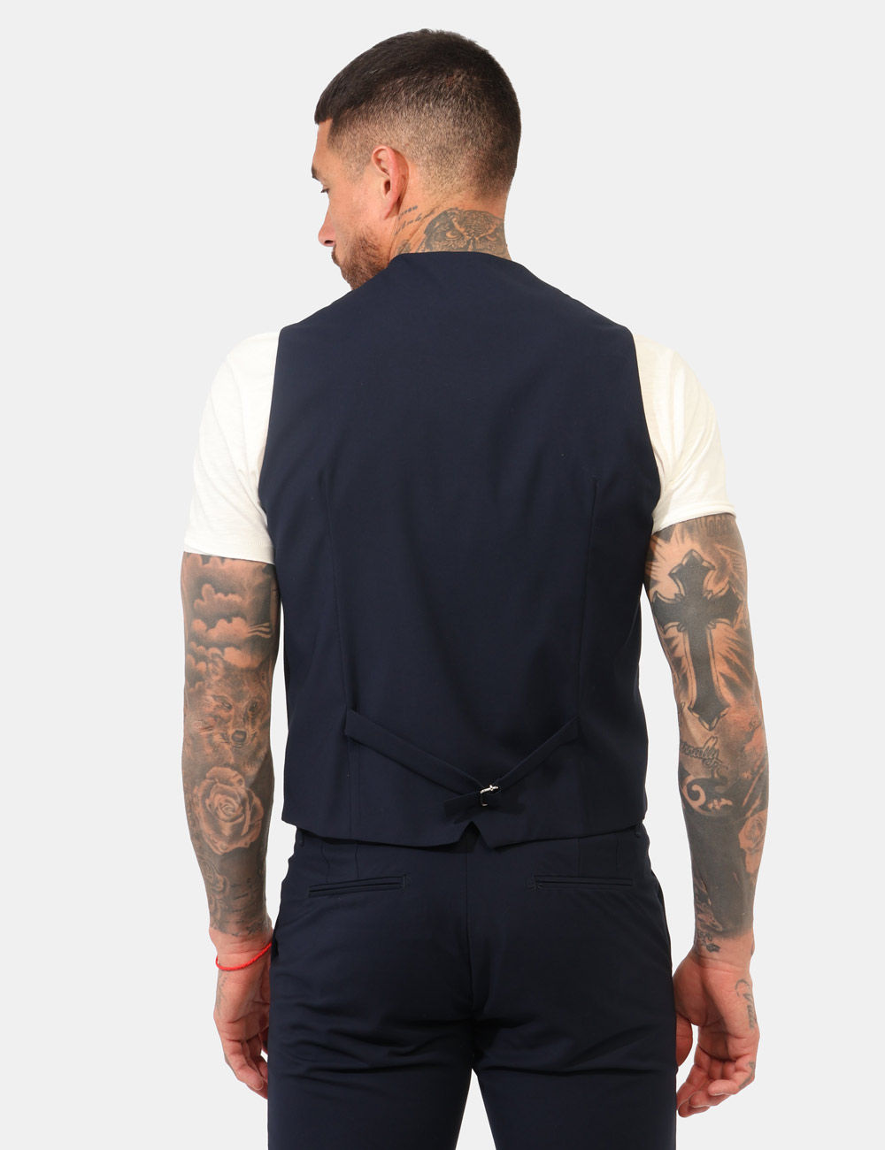 GL597FSP26-TPV317-TELEF-OB_BLU_PE26_2 Gilet Prj22. Blu - Gilet PRJ22 Blu da uomo Il gilet PRJ22 Blu da uomo è il capo perfetto per aggiungere un tocco di eleganza