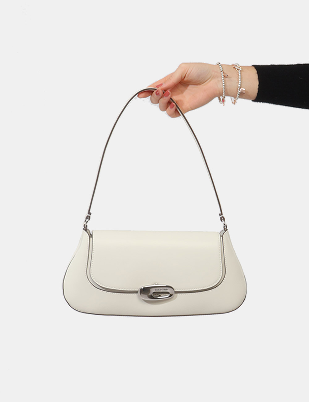 LV04F3146G-OB_LILY-WHITE_PE26_1 Borsa Calvin Klein Bianca - Borsa CALVIN KLEIN Bianca da donnaLa Borsa CALVIN KLEIN Bianca è l’accessorio perfetto per chi d