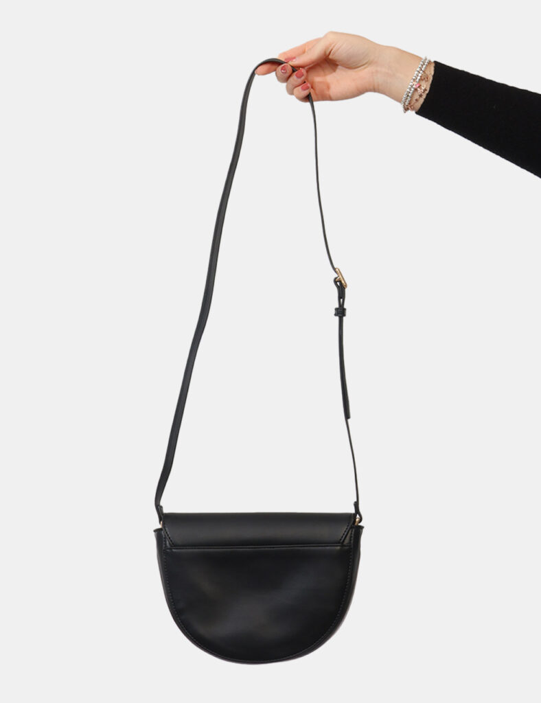 Borsa Calvin Klein Nera - Borsa CALVIN KLEIN Nera da donnaLa Borsa CALVIN KLEIN Nera è l’accessorio perfetto per chi cerca u